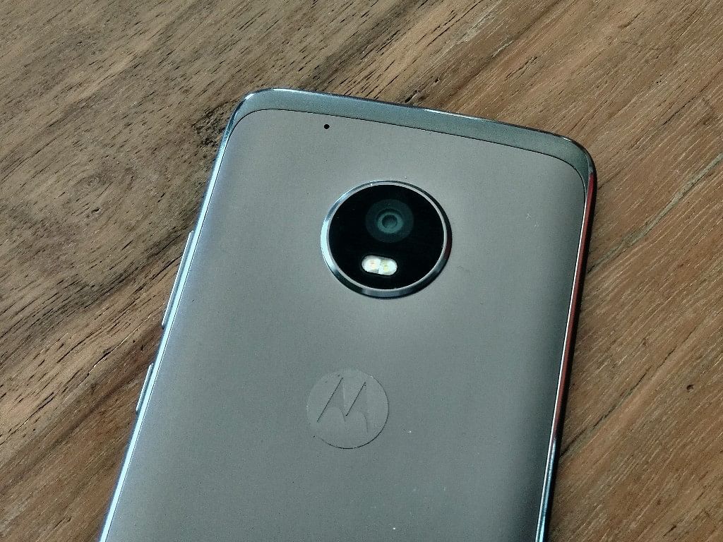 Motorola launched its latest version of the phone. Know more about Moto G5 plus prices, features, specification