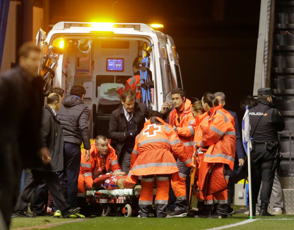 The former Spain forward will remain hospitalised as precaution