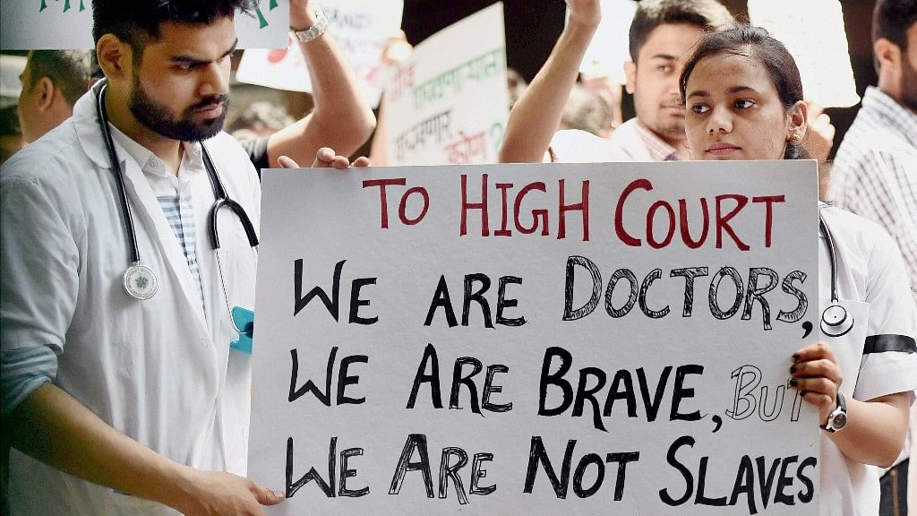 If doctors are not safe, then how can our nation be healthy? (Photo: PTI)