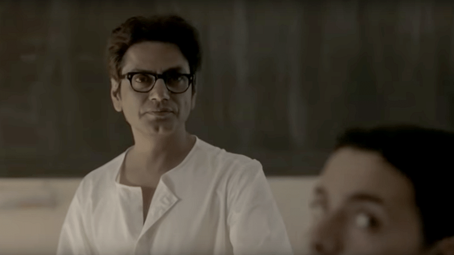 Nawazuddin Siddiqui transforms  into Manto with intensity and ease. (Photo courtesy: YouTube/<a href="https://www.youtube.com/channel/UC5jUgQmaHfYxhmK0Vs7lDAg">filmpost in</a>)