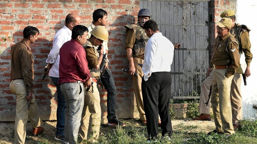 Questions have cropped up about the story surrounding the sequence of events that led the UP ATS police to the target building in Thakurganj. (Photo: PTI)