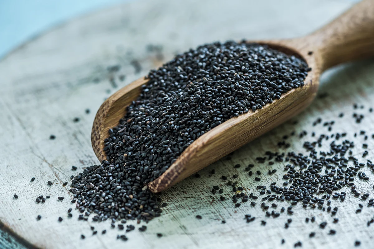 These seeds are also a natural laxative which helps to cure constipation that is caused by excess body heat. (Photo: iStock)