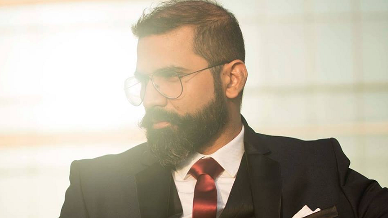Arunabh Kumar. (Photo Courtesy: Facebook/<a href="https://www.facebook.com/photo.php?fbid=10155405917305931&set=a.467615675930.255098.503565930&type=3&theater">Arunabh Kumar</a>)