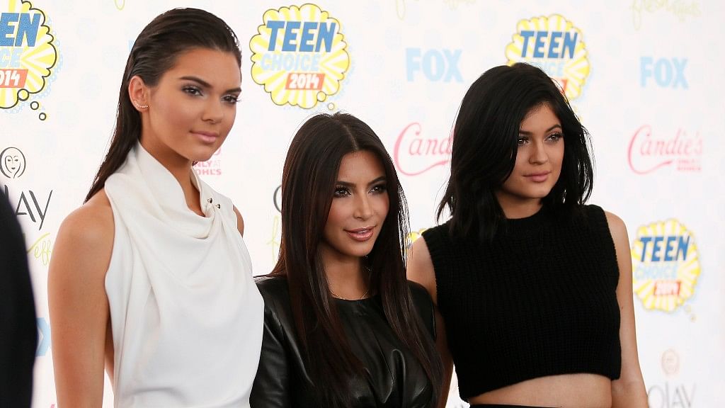 Kendall with Kim and Kylie. (Photo: Reuters)