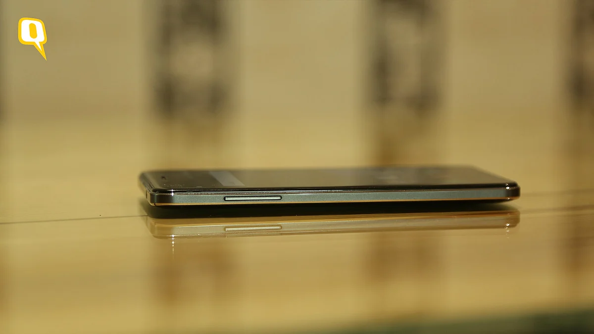 Review: Coolpad Note 5 Lite (Photo: Shiv Kumar Maurya/<b>The Quint</b>)