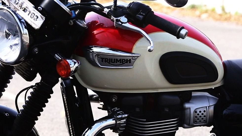 Triumph Bonneville T100 gets a stylish digital refresh. (Photo: <b>The Quint</b>)