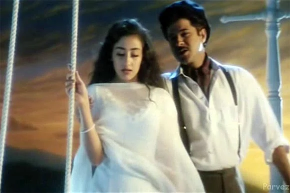Manisha Koirala with Anil Kapoor in <i>1942: A Love Story</i>. (Photo courtesy: Twitter)