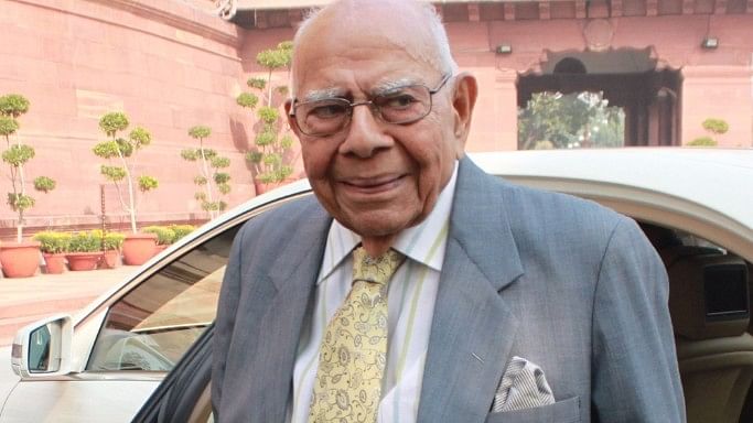 Jethmalani said that Arun Jaitley is afraid of his cross-examining which is why he’s kicking up a storm over fees. (Photo: IANS)