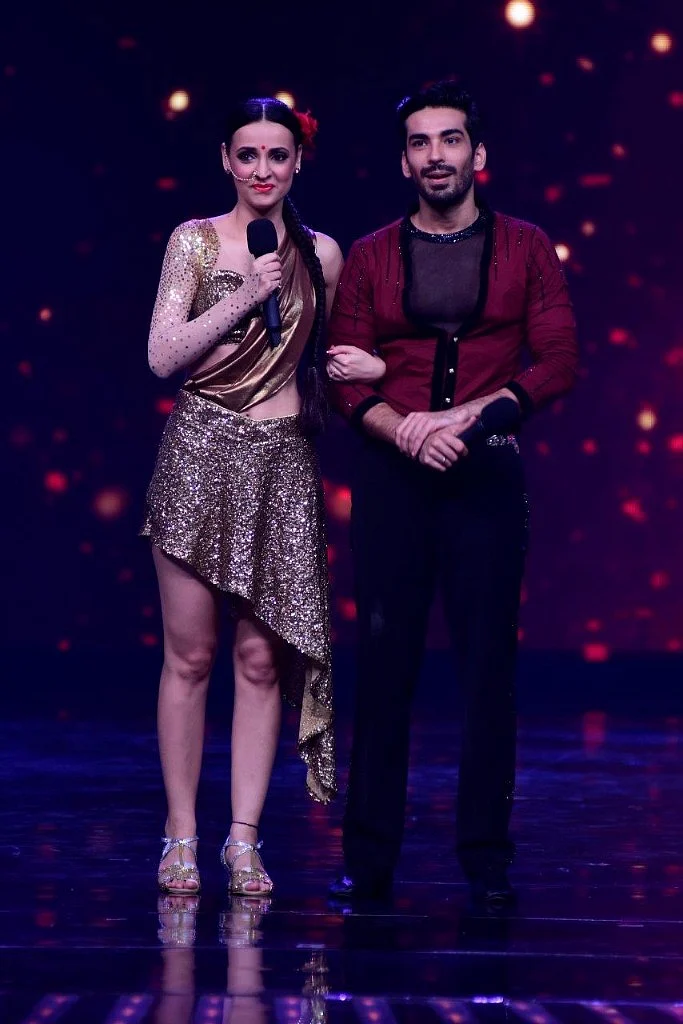 Sanaya Irani and Mohit Sehgal post their performance. (Photo courtesy: Star Plus)