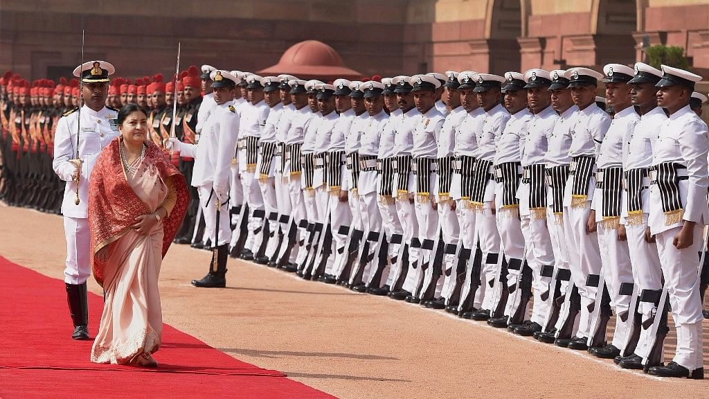 President of Nepal Bidhya Devi Bhandari inspects the guard of honour during her ceremonial reception at Rashtrapati Bhavan in New Delhi on Tuesday.(Photo: PTI)