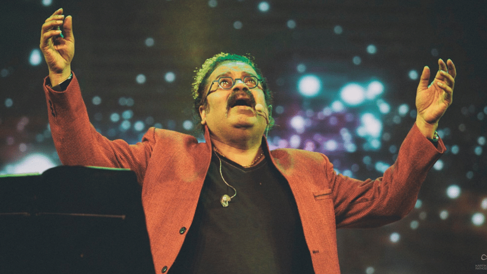The best of birthday boy Hariharan, from pop and Bollywood to classical and ghazals. 