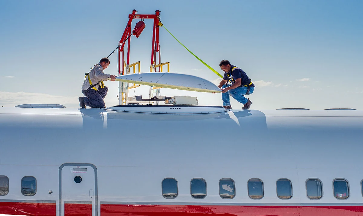 This is how the in-flight Wi-Fi routers is affixed to the Boeing B757 test plane. (Photo Courtesy: Honeywell Aerospace)