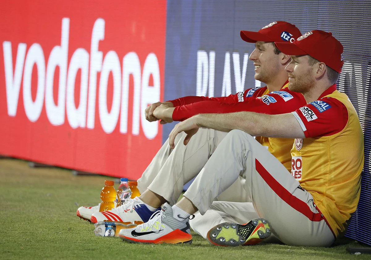 England skipper Eoin Morgan has been reduced to wearing the yellow jersey on the sidelines for Kings XI Punjab. (Photo: BCCI)