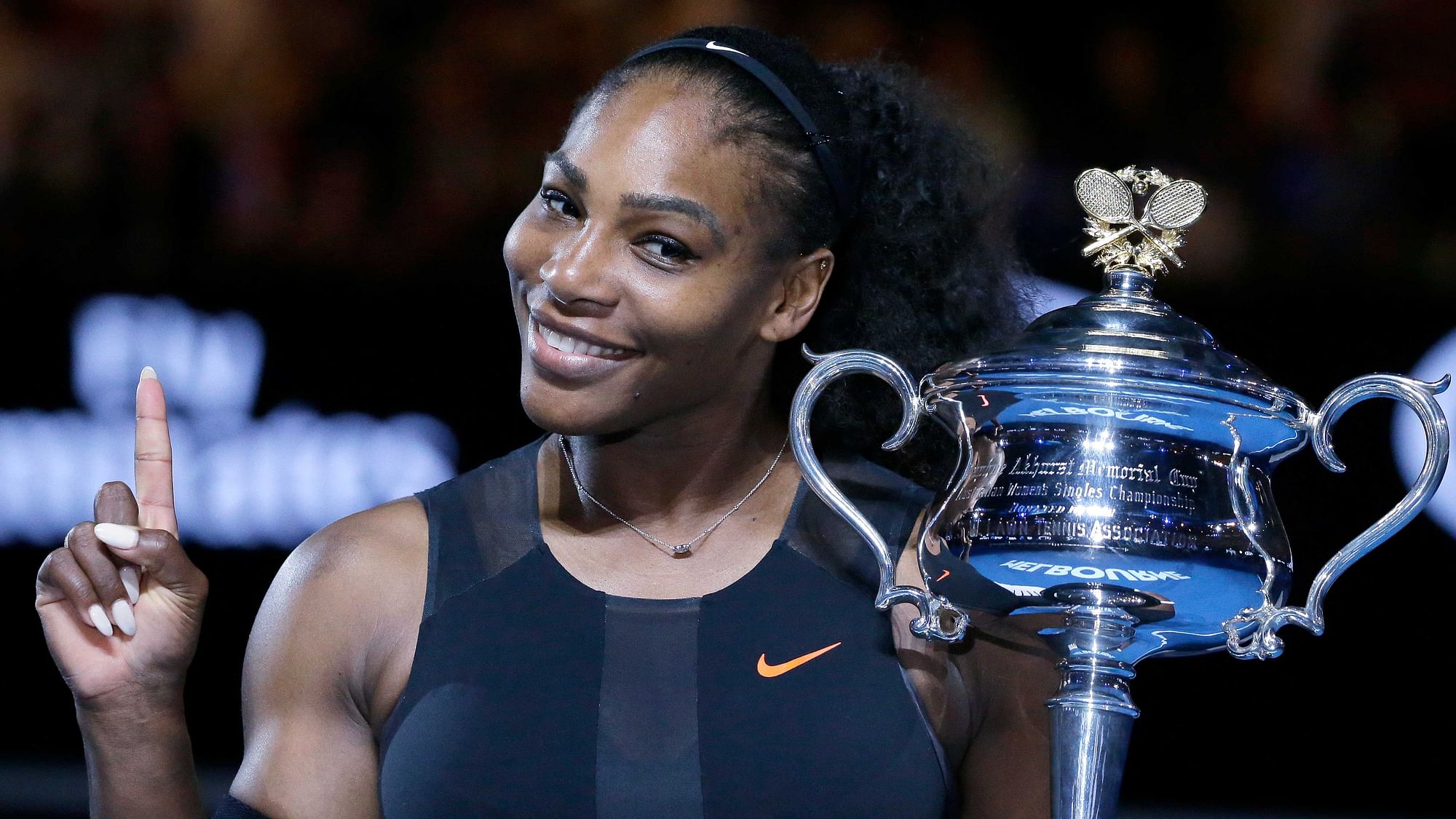 Serena Williams with her 2017 Australian Open trophy. (Photo: AP)