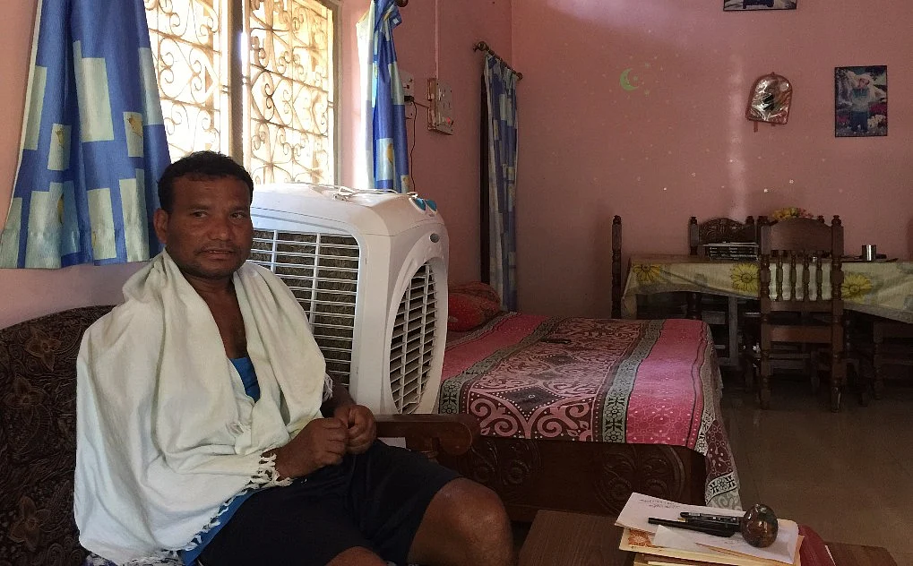 Manish Kunjam, a CPI leader at his house in Sukma. (Photo: Chandan Nandy/<b>The Quint</b>)