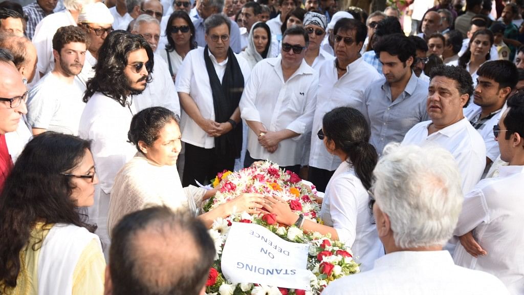 Rishi Kapoor with Subhash Ghai at Vinod Khanna’s funeral. (Photo: Yogen Shah)