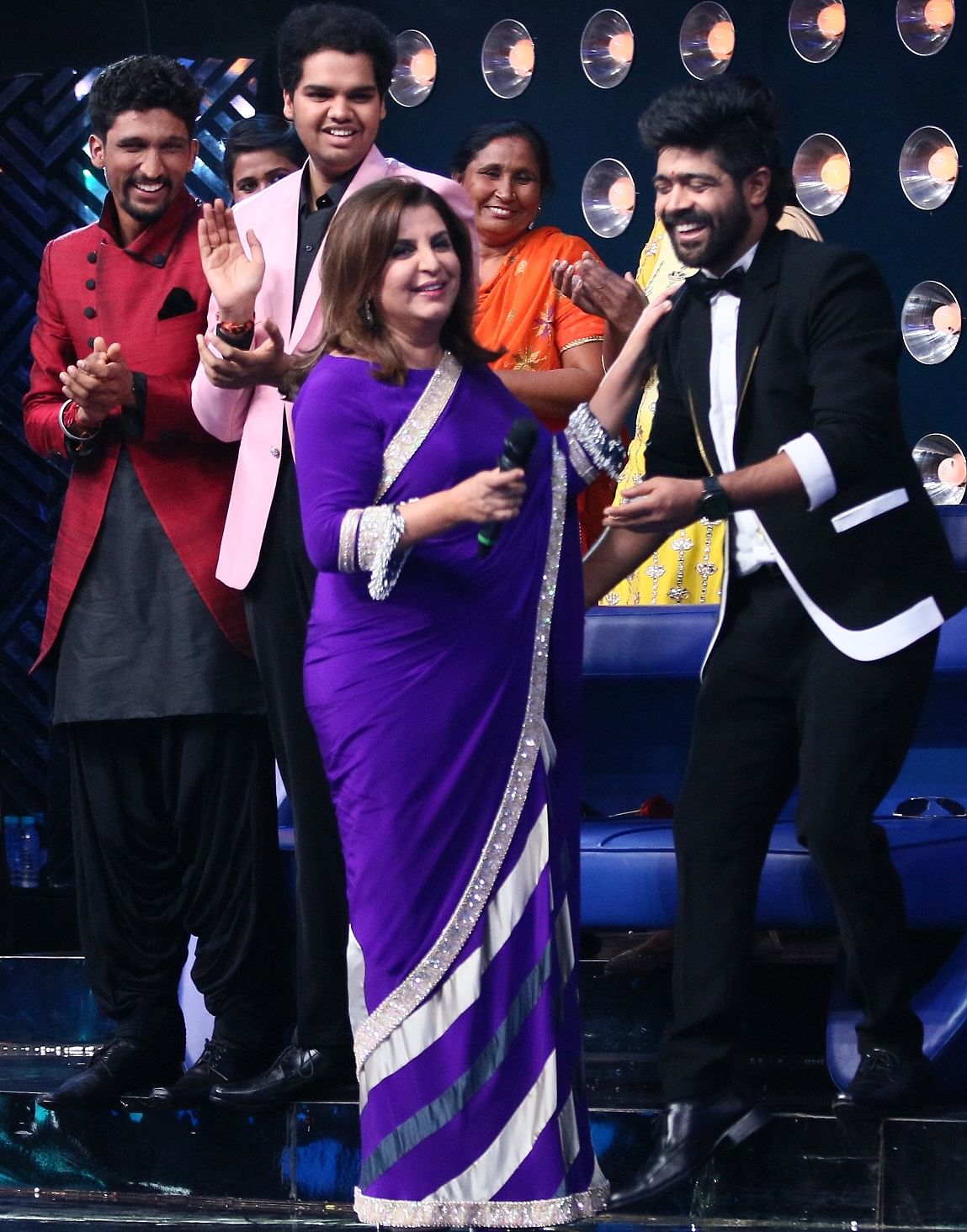 Sachin Tendulkar, Raveena Tandon and Arshad Warsi also attended the reality show finale.