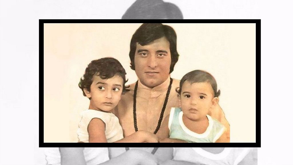 A photograph of Vinod Khanna with his sons Rahul and Akshaye. 