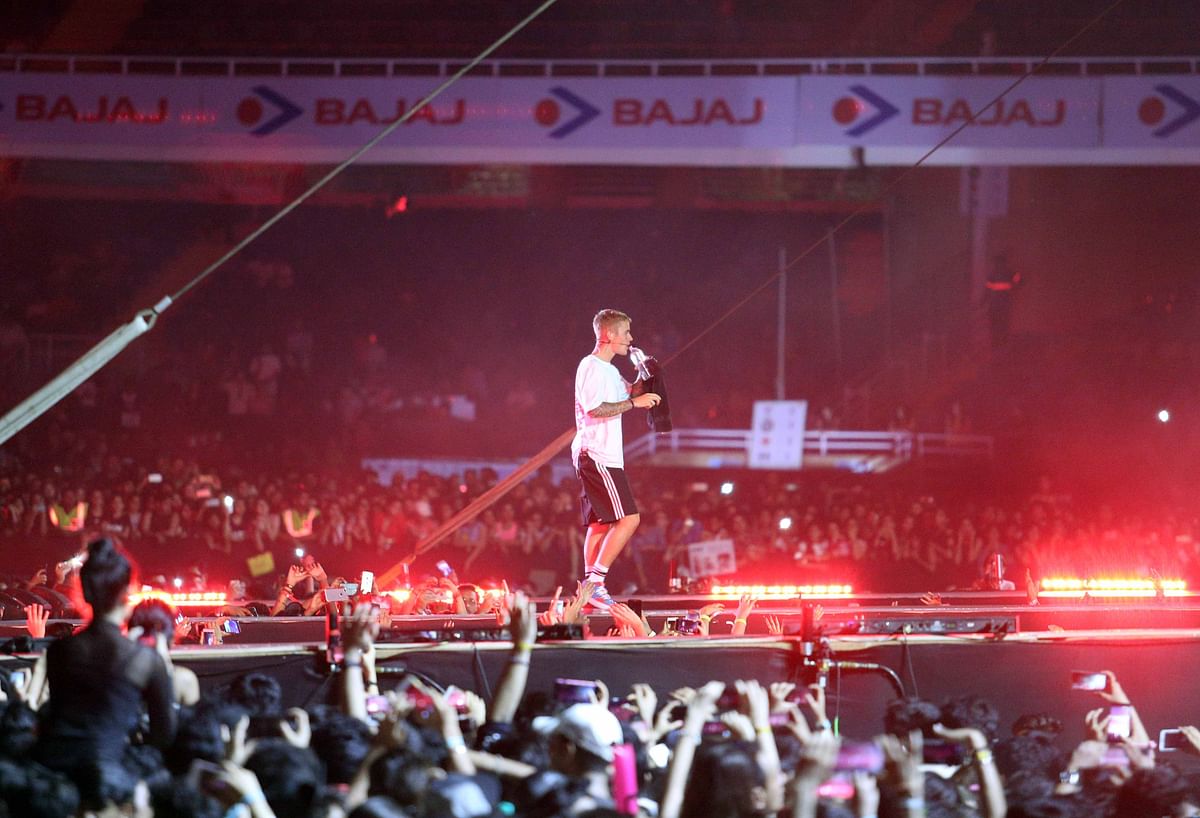 Justin Bieber at his maiden performance for #PurposeTourIndia.