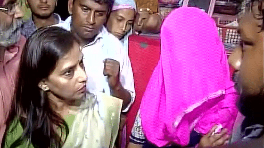 North Delhi Mayor Preety Agarwal visited the victim’s family at their residence at Kingsway Camp area. (Photo: ANI)