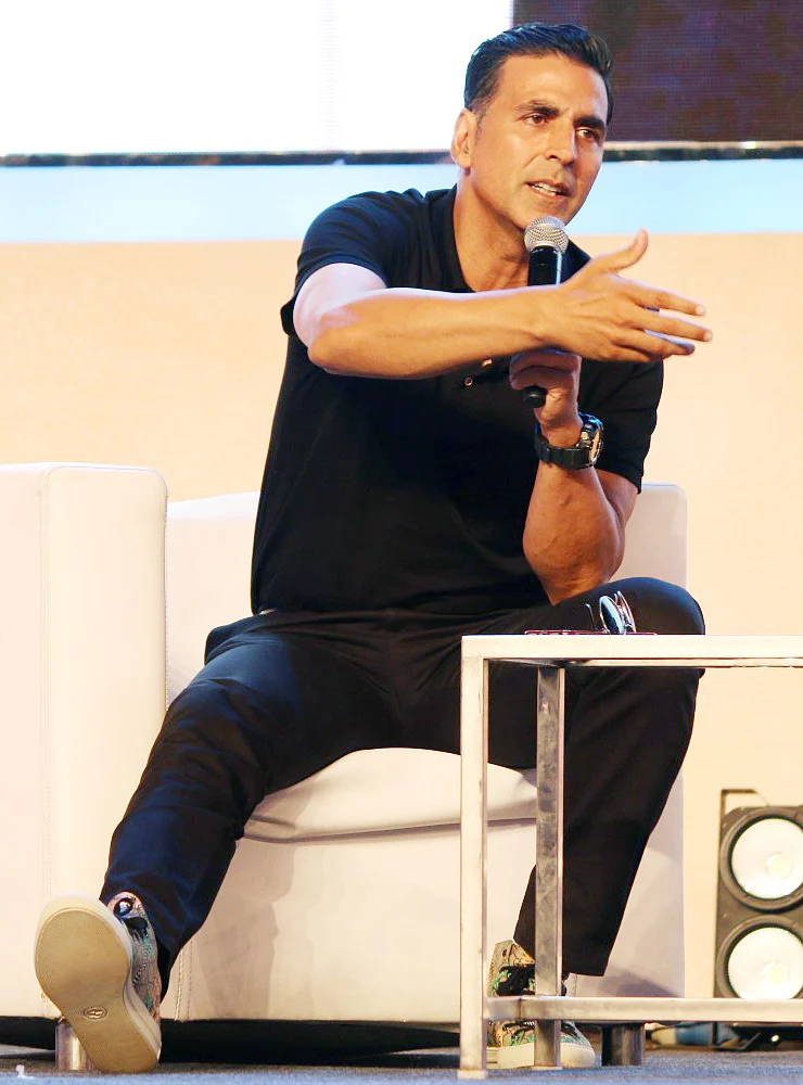 Akshay Kumar takes centrestage. (Photo: Yogen Shah)