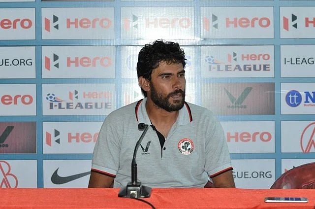 Khalid Jamil took over the reins of Aizawl FC after being sacked from Mumbai FC. (Photo Courtesy: Twitter/<a href="https://twitter.com/search?f=images&vertical=default&q=Khalid%20Jamil&src=tyah">@IndianFootball</a>)