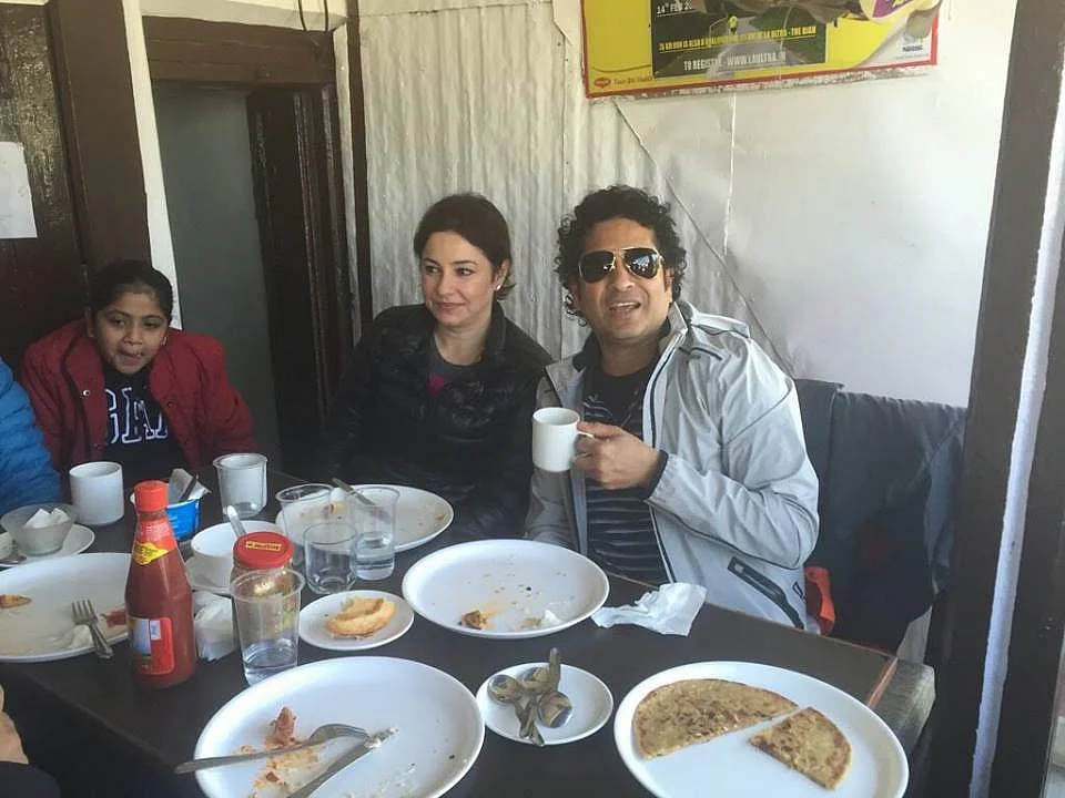 Photo Courtesy: Sachin Tendulkar/<a href="https://www.facebook.com/SachinTendulkar/photos/a.402901949734010.98326.344128252278047/906686202688913/?type=3&theater">Facebook</a>