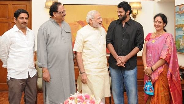 PM Modi meets Prabhas. (Photo courtesy: Twitter)