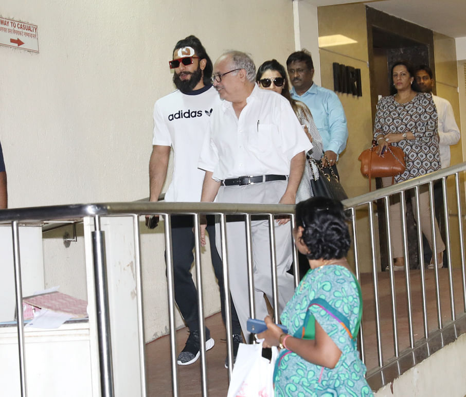 Ranveer Singh injured on the sets of ‘Padmavati’; rushed to hospital.