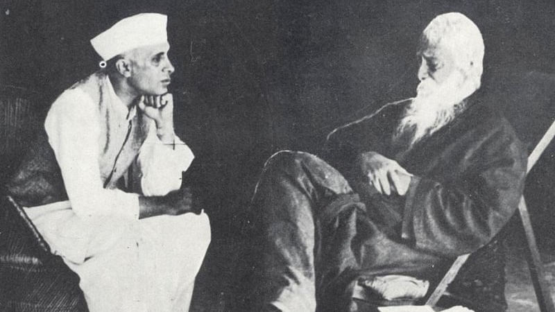 Jawaharlal Nehru with Rabindranath Tagore (Photo Courtesy: Nehru Memorial Museum and Library/Wikimedia Commons)