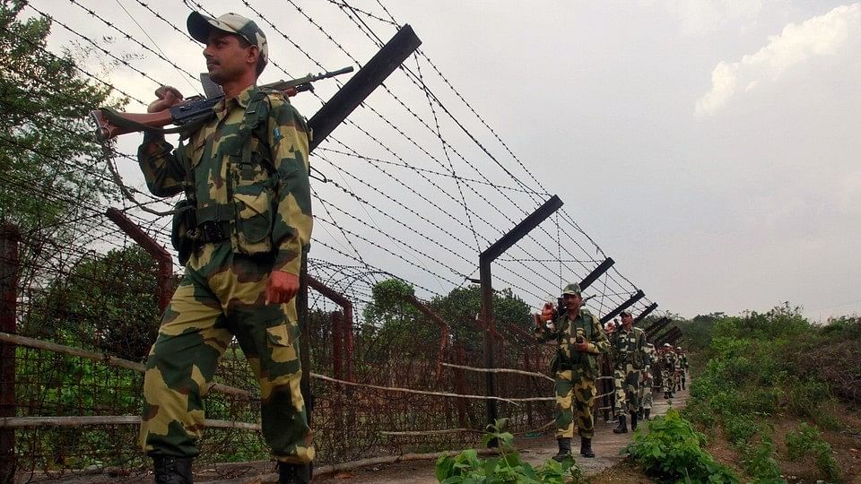 An encounter between naxals and BSF jawans is underway in Chhattisgarh. Photo used for representational purpose. (Photo: Reuters)