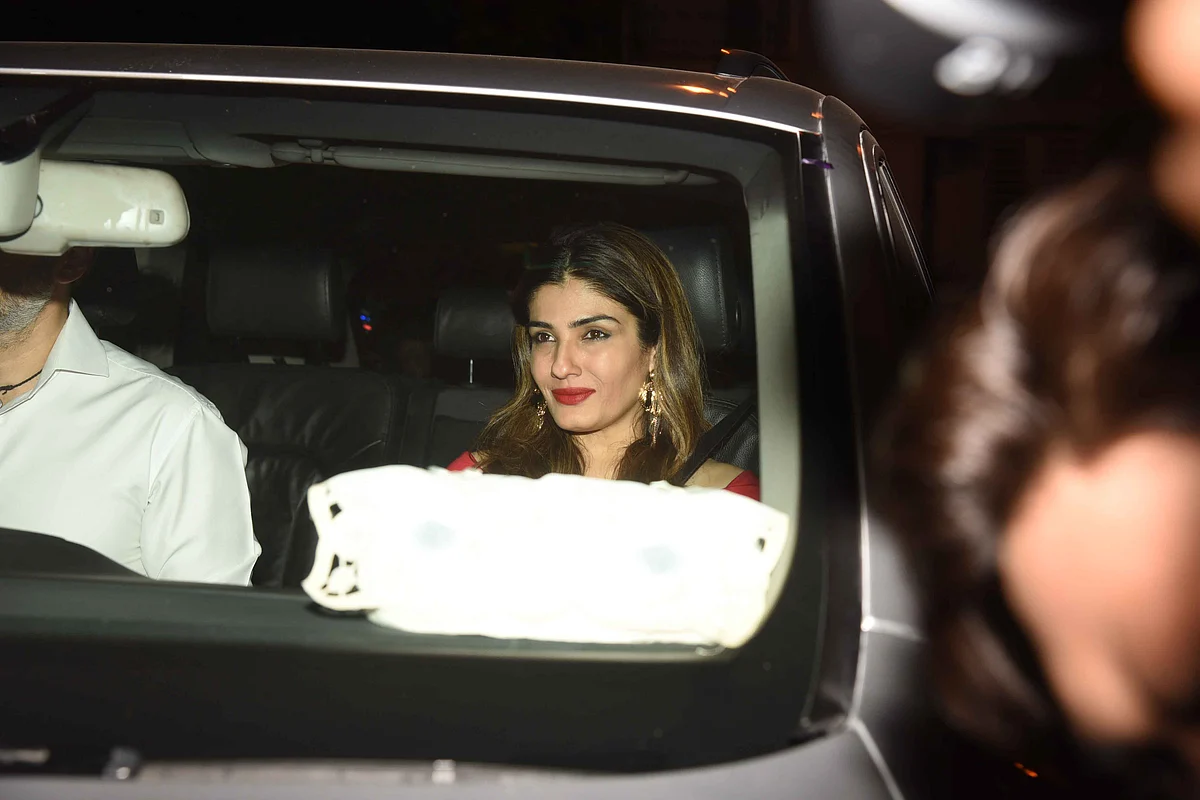 Raveena Tandon smiles for the camera. (Photo: Yogen Shah)