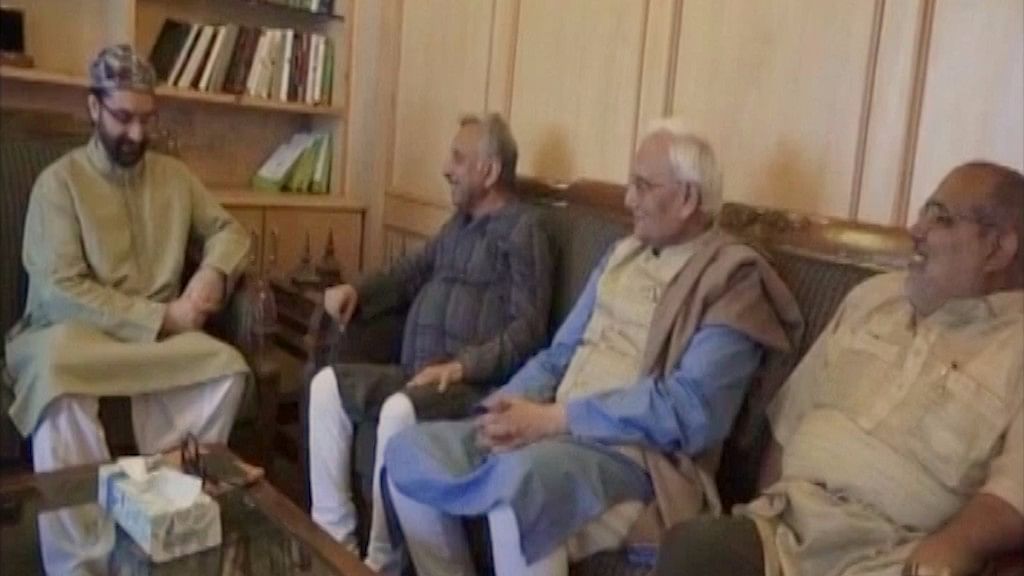Mani Shankar Aiyar met three separatist leaders in Srinagar on Friday. (Photo: ANI Screengrab)