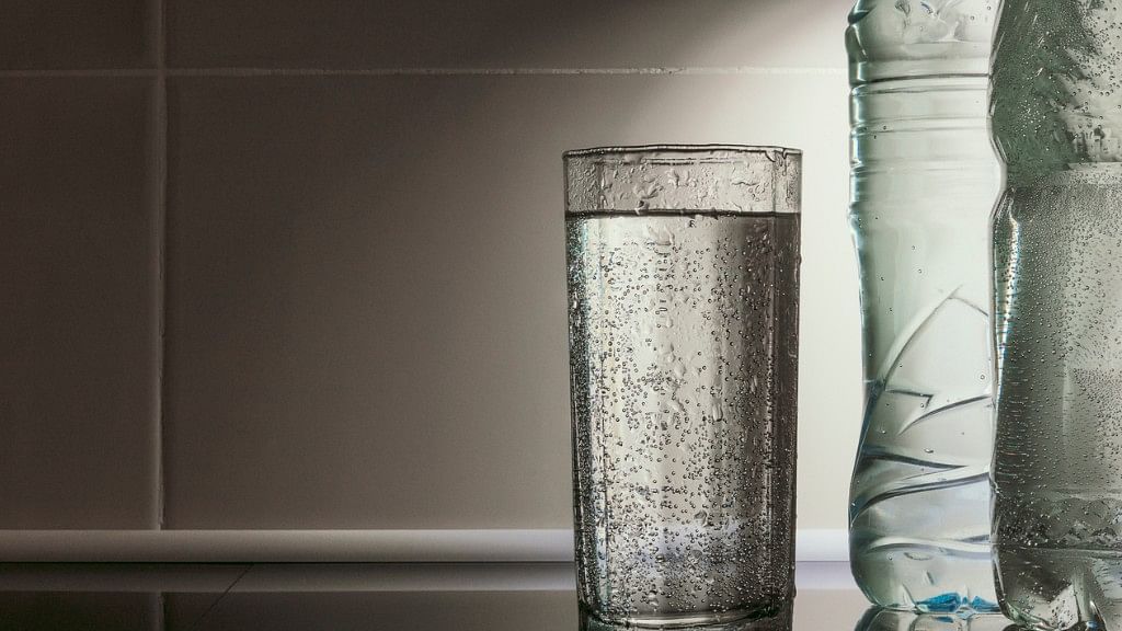 5 Reasons You May Want To Stay Away From Drinking Cold Water
