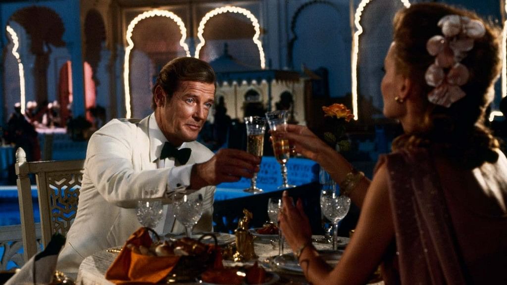 Former James Bond Actor Roger Moore Dies at 89 