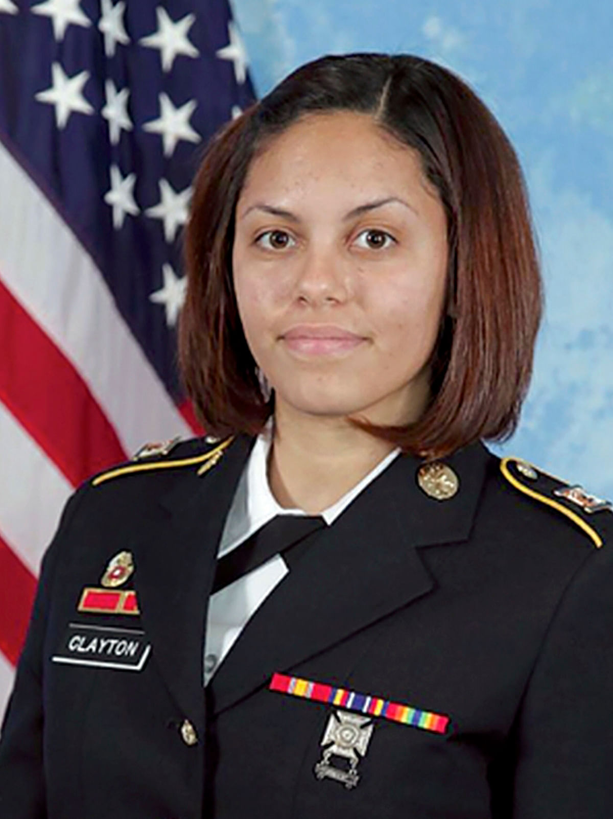 The US Army has published the final photo of a combat photographer who captured on camera the blast that killed her.