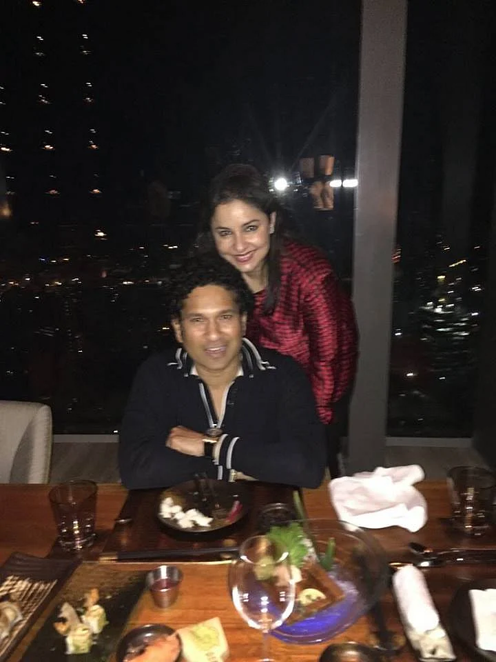 Photo Courtesy: Sachin Tendulkar/<a href="https://www.facebook.com/SachinTendulkar/photos/a.792251527465715.1073741827.344128252278047/883213345036199/?type=3&theater">Facebook</a>