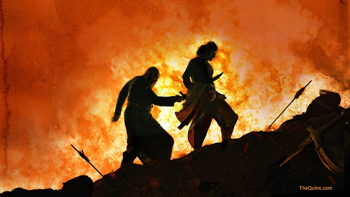 Rajamouli strikes a perfect balance between the real world and the fantastical one in the <i>Baahubali </i>films.