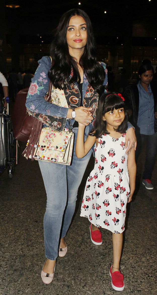 Aishwarya Rai Bachchan and Aaradhya are back home after their brief stint at Cannes.