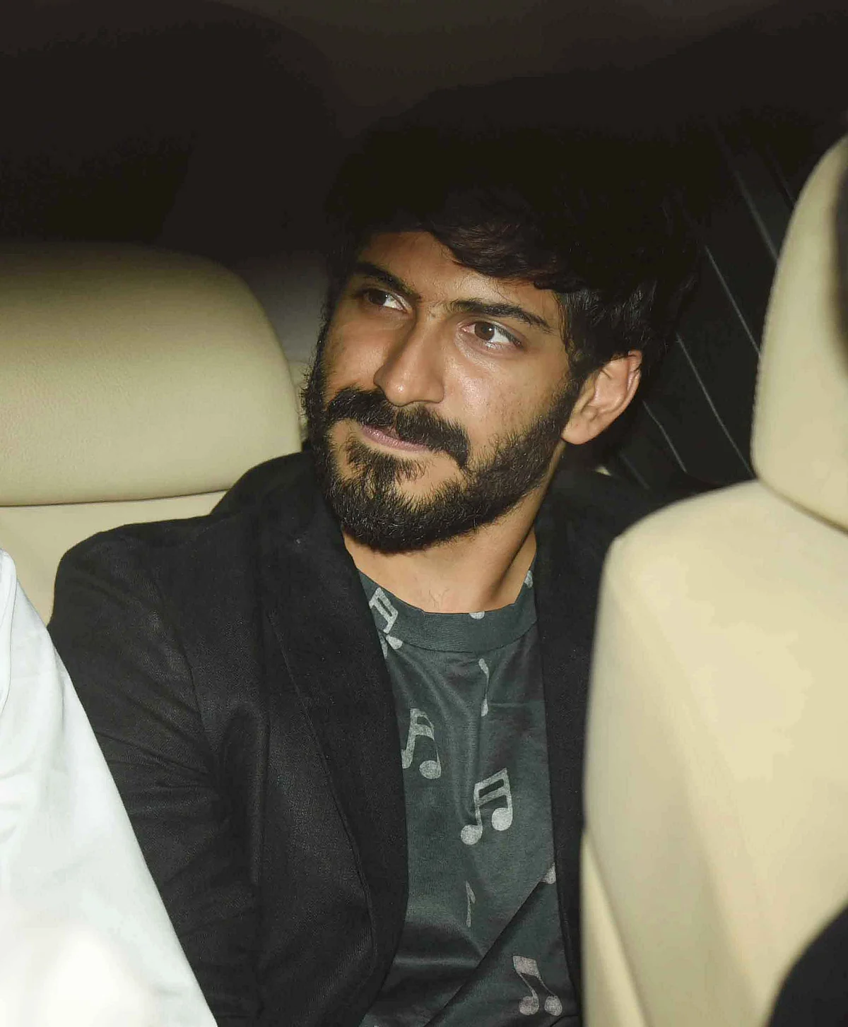 Harshvardhan Kapoor arrives for the party. (Photo: Yogen Shah)