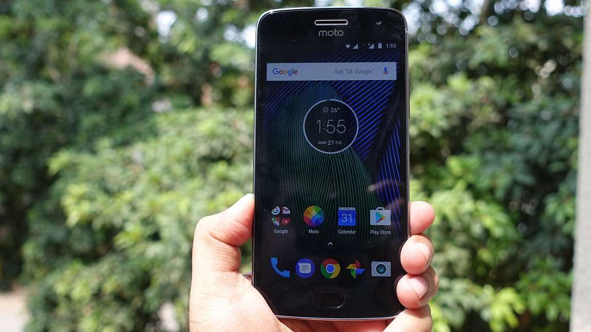 The top 5 Android smartphones under Rs 15,000. Here is a list of phones that you must have on your shopping list. 