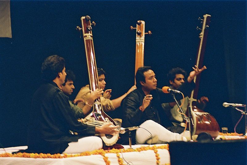 A young woman made a rather awkward request at a Dhrupad recital, embarrassing everyone including the singer.