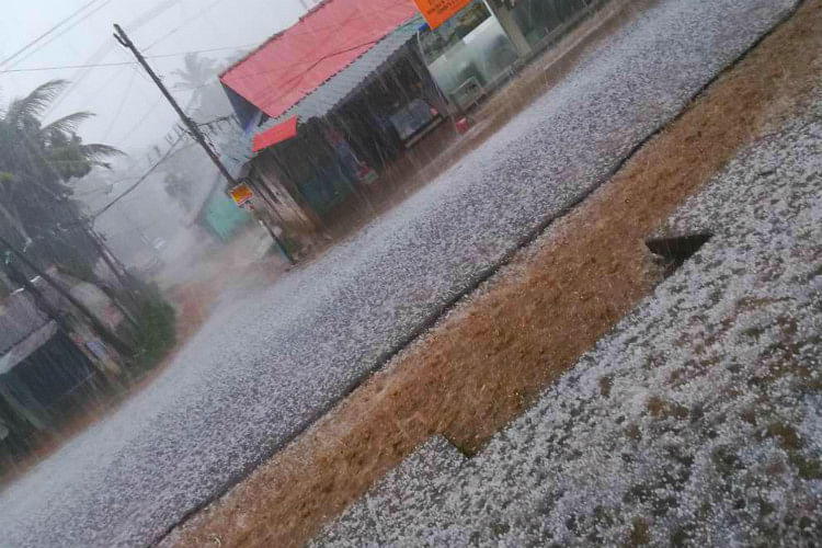 It was reported to be the heaviest hailstorm to hit the district in 25 years. 