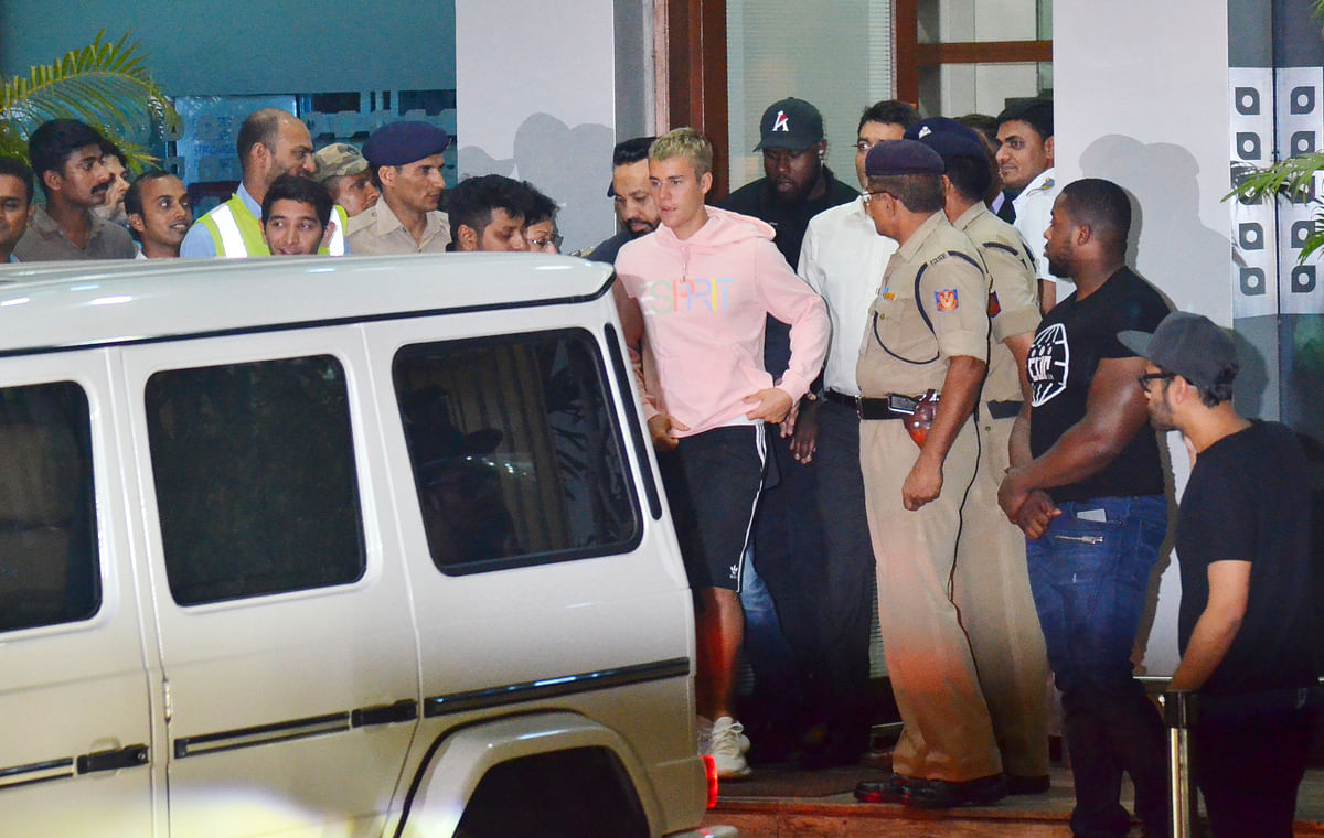 Check out pics of pop sensation Justin Bieber arriving in Mumbai.