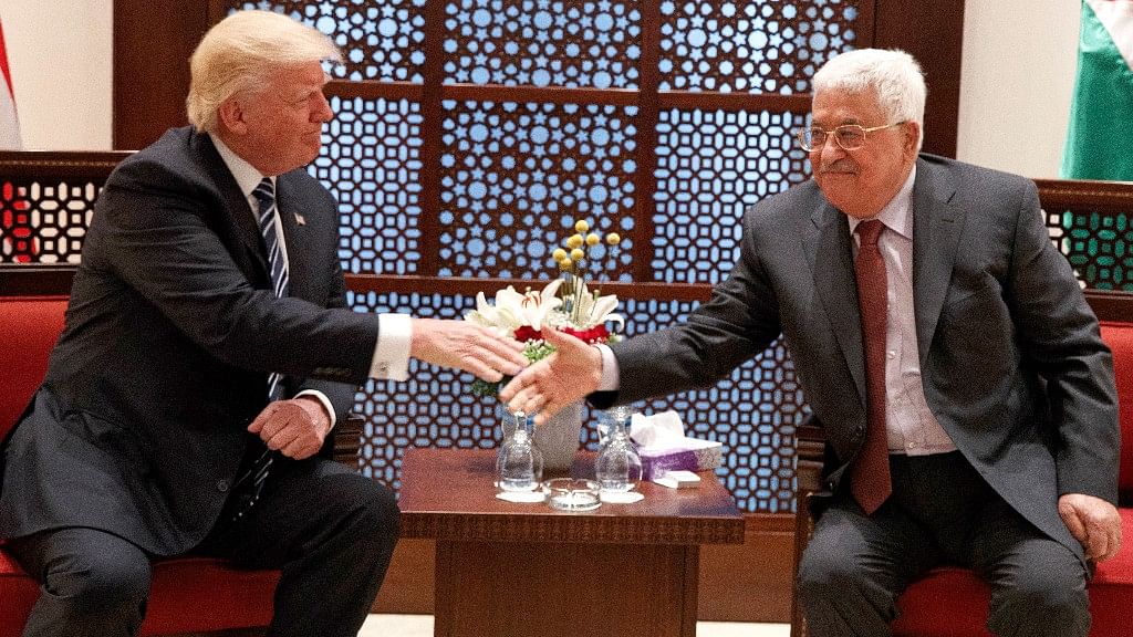 US President Donald Trump, left, meets with Palestinian President Mahmoud Abbas, Tuesday, 23&nbsp;May  2017, in the West Bank City of Bethlehem. (Photo: AP)