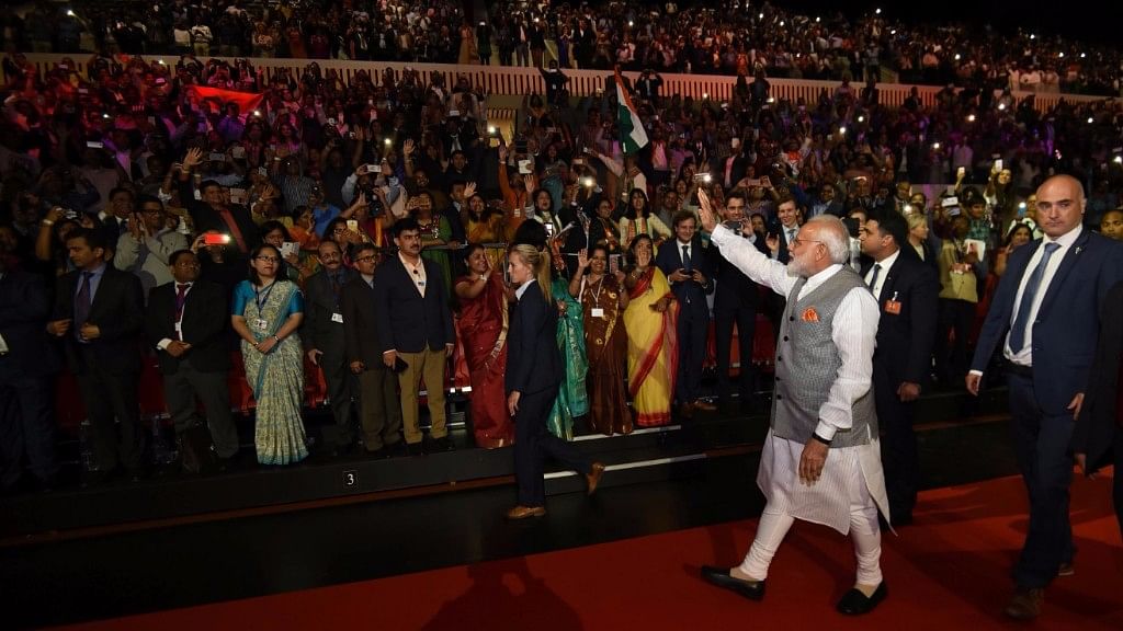 

 Prime Minister Modi addressed the gathering of about 3,000 in Hindi.