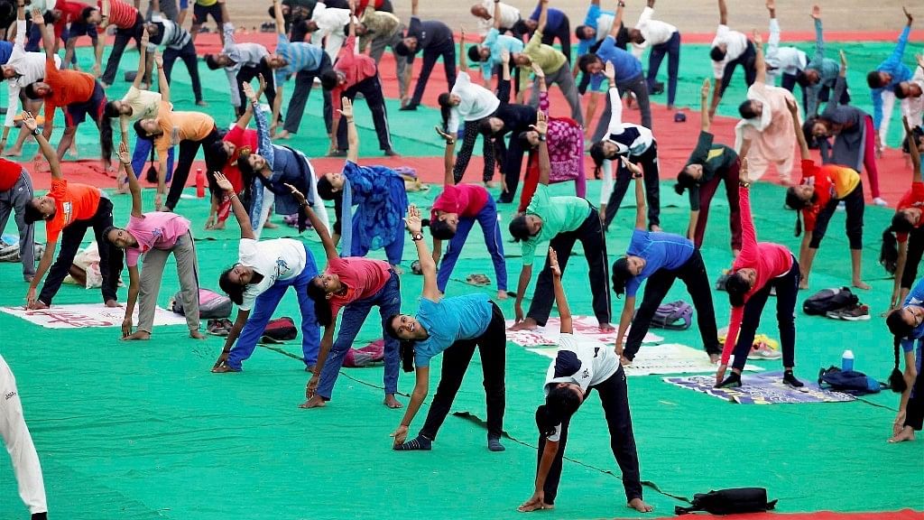 Saudi Arabia Legalises Yoga as a Sport Thanks to a Female Teacher
