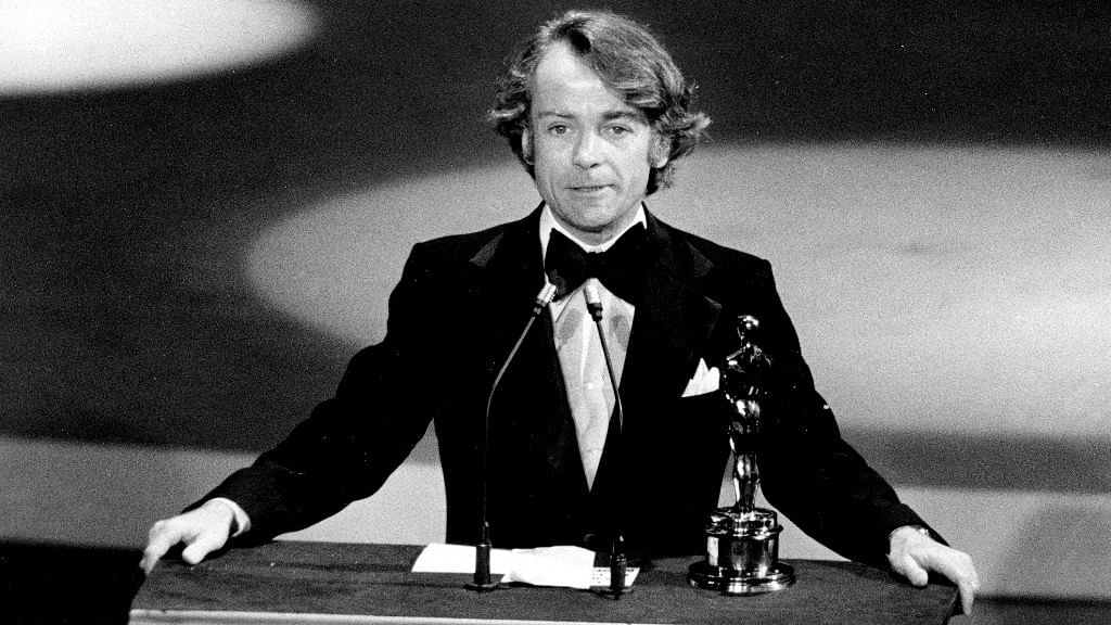 John G Avildsen accepts the Oscar for best director for <i>Rocky</i>, 1977. (Photo Courtesy: AP)