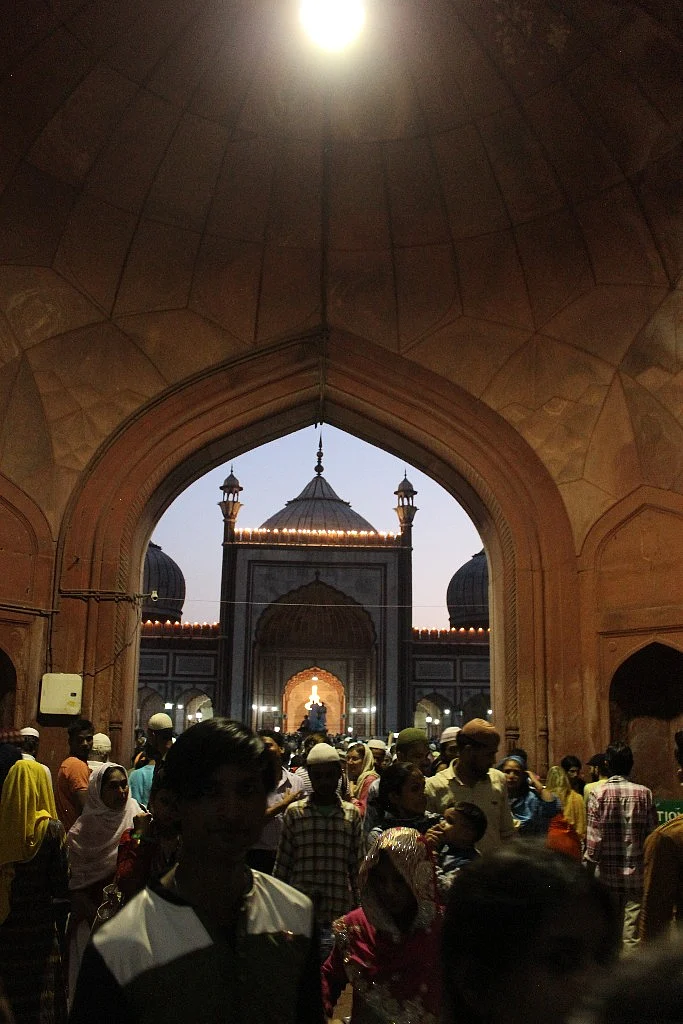 The entrance to the mosque.