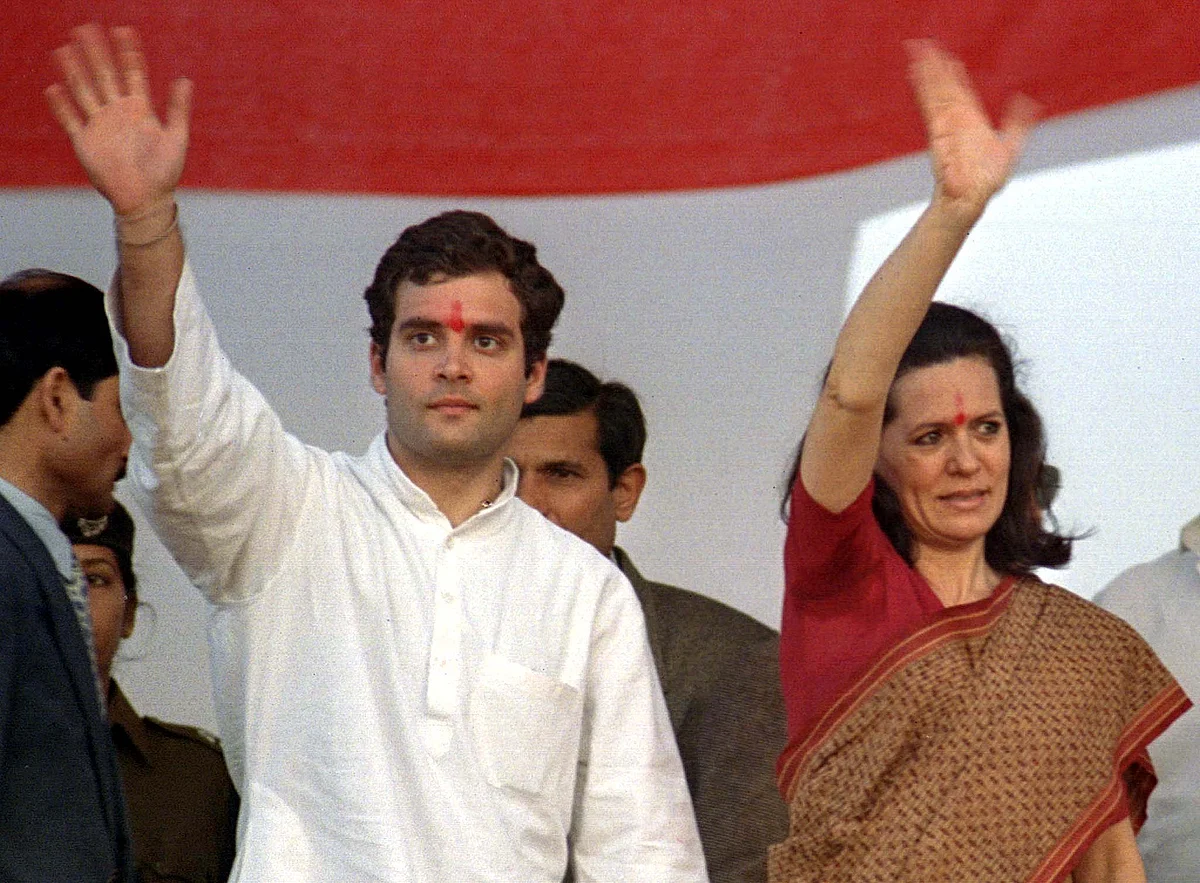 Rahul Gandhi with his mother Sonia Gandhi. (Photo: Reuters)